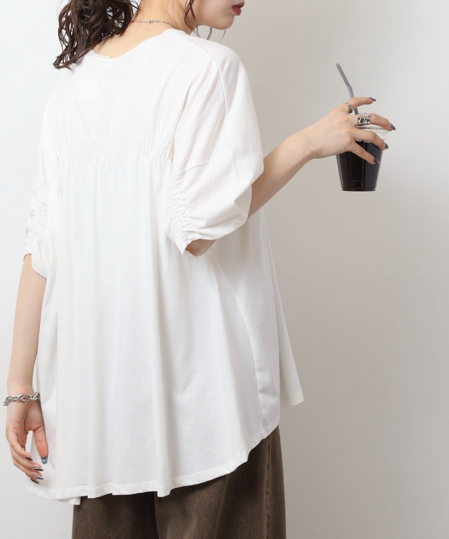 アットワン atONE バッグギャザーTシャツ （オフホワイト） オフホワイト
