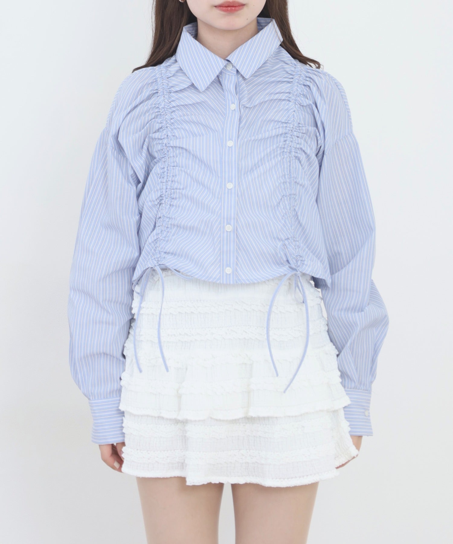 アットワン atONE ショート丈 フロントシャーリング シャツ （サックス） サックス