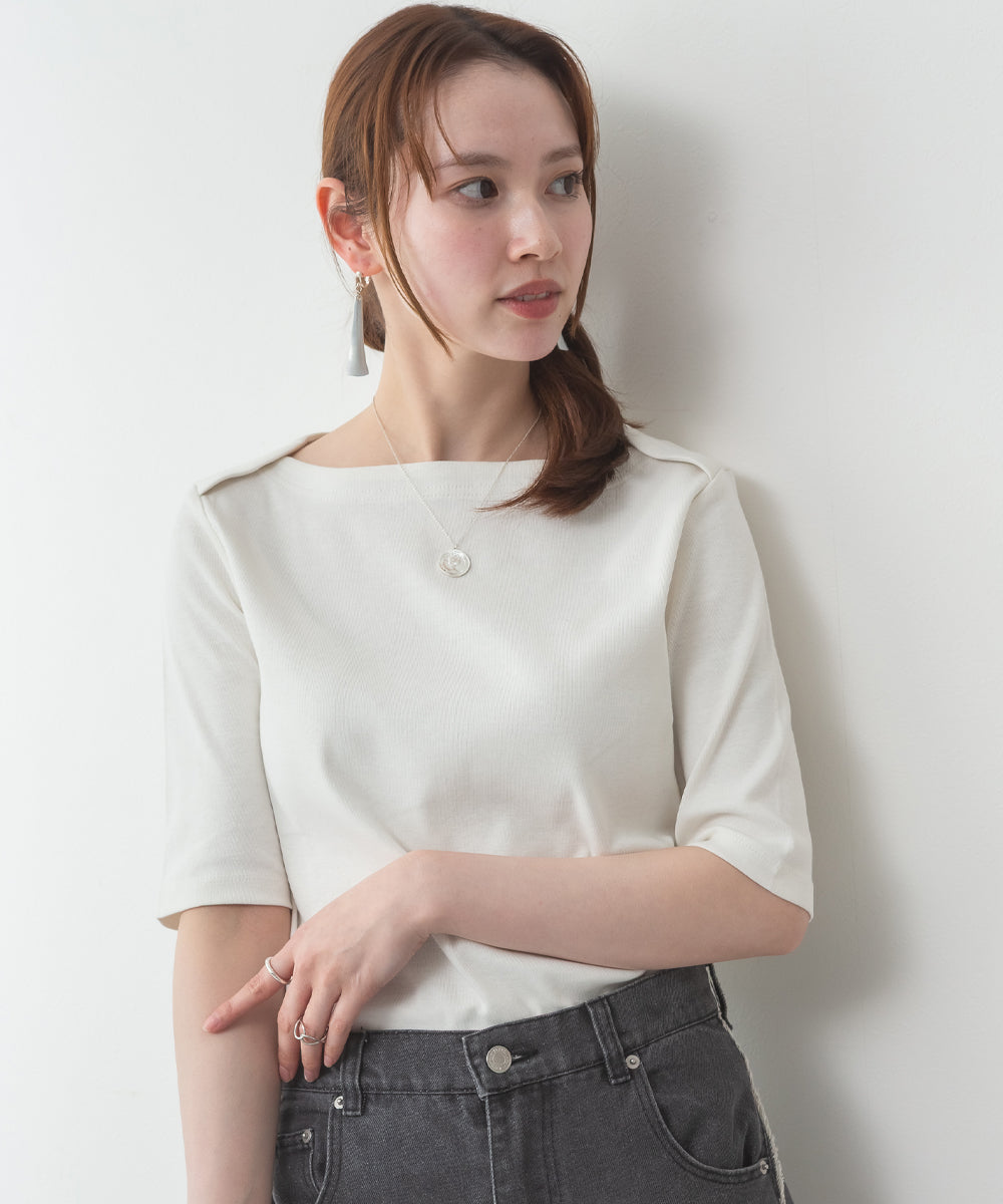 アットワン atONE ボートネックカットソー （OFFWHITE） オフホワイト