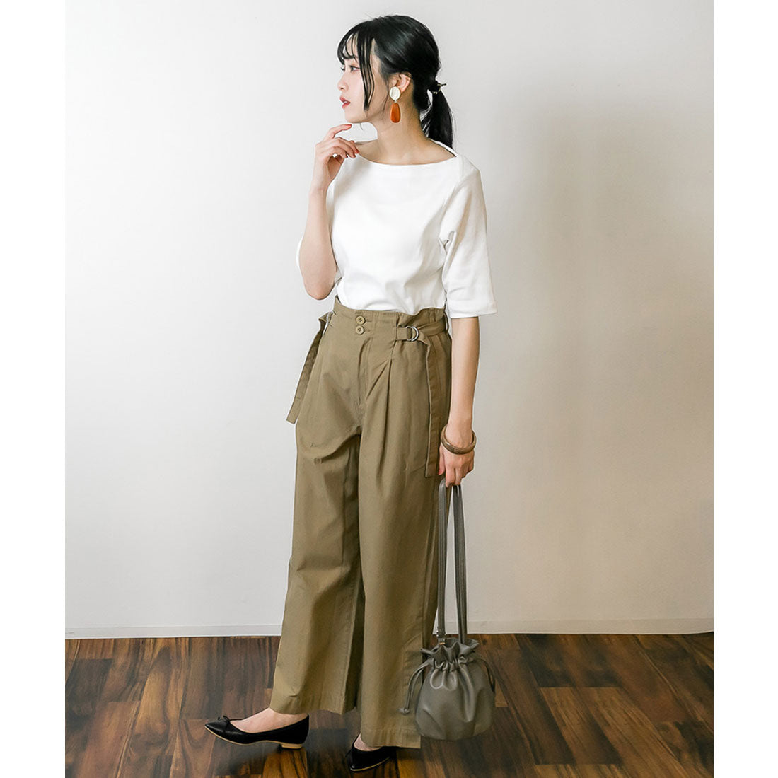 アットワン atONE ボートネックカットソー （OFFWHITE） オフホワイト