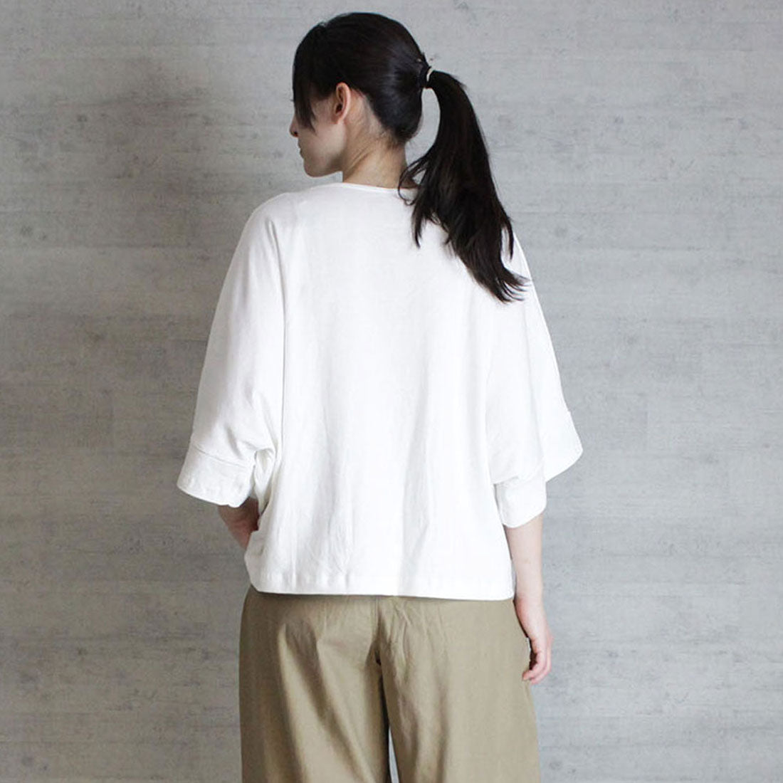 アットワン atONE 前ギャザーVネック6分袖Tシャツ