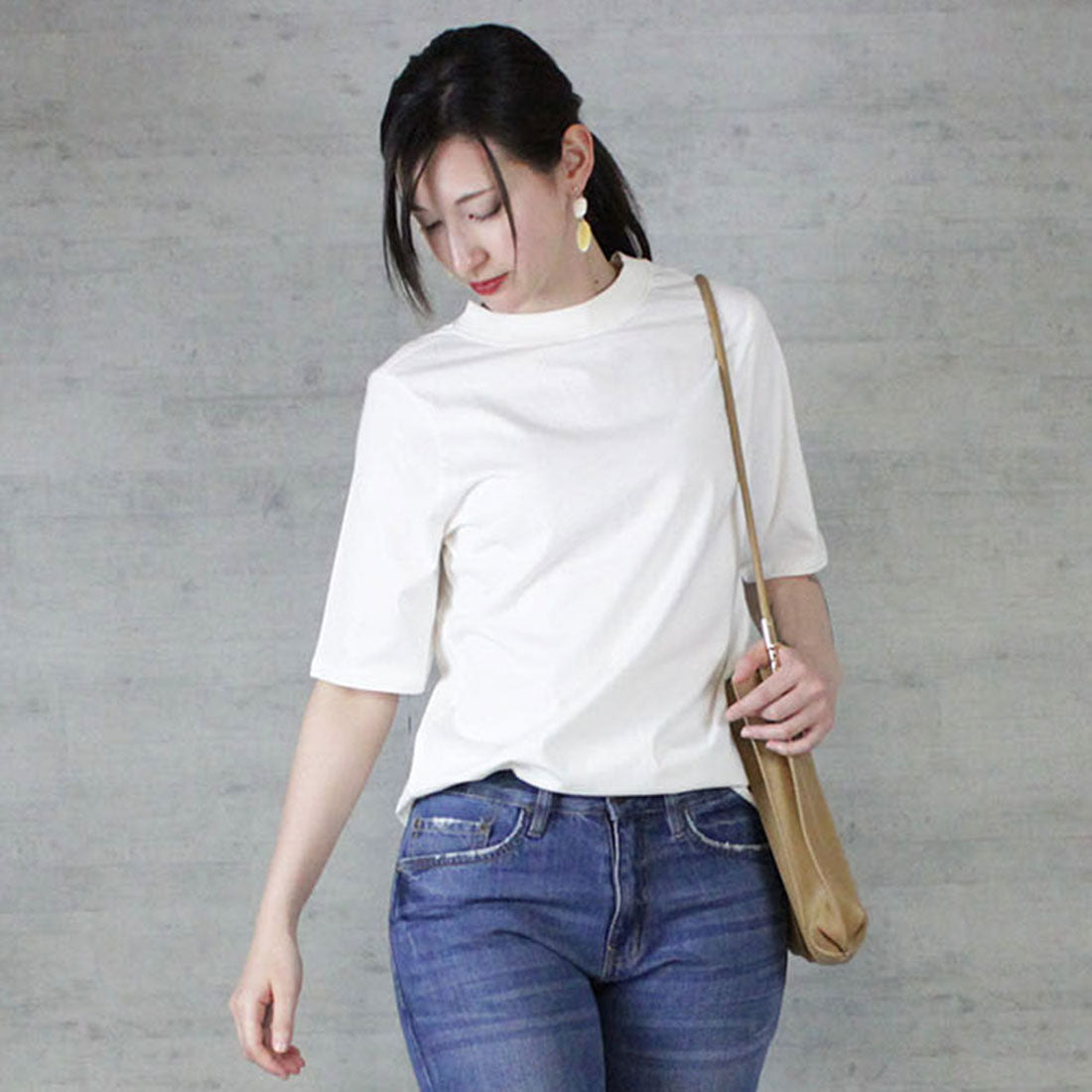 アットワン atONE プチハイネック半袖Tシャツ,オフホワイト