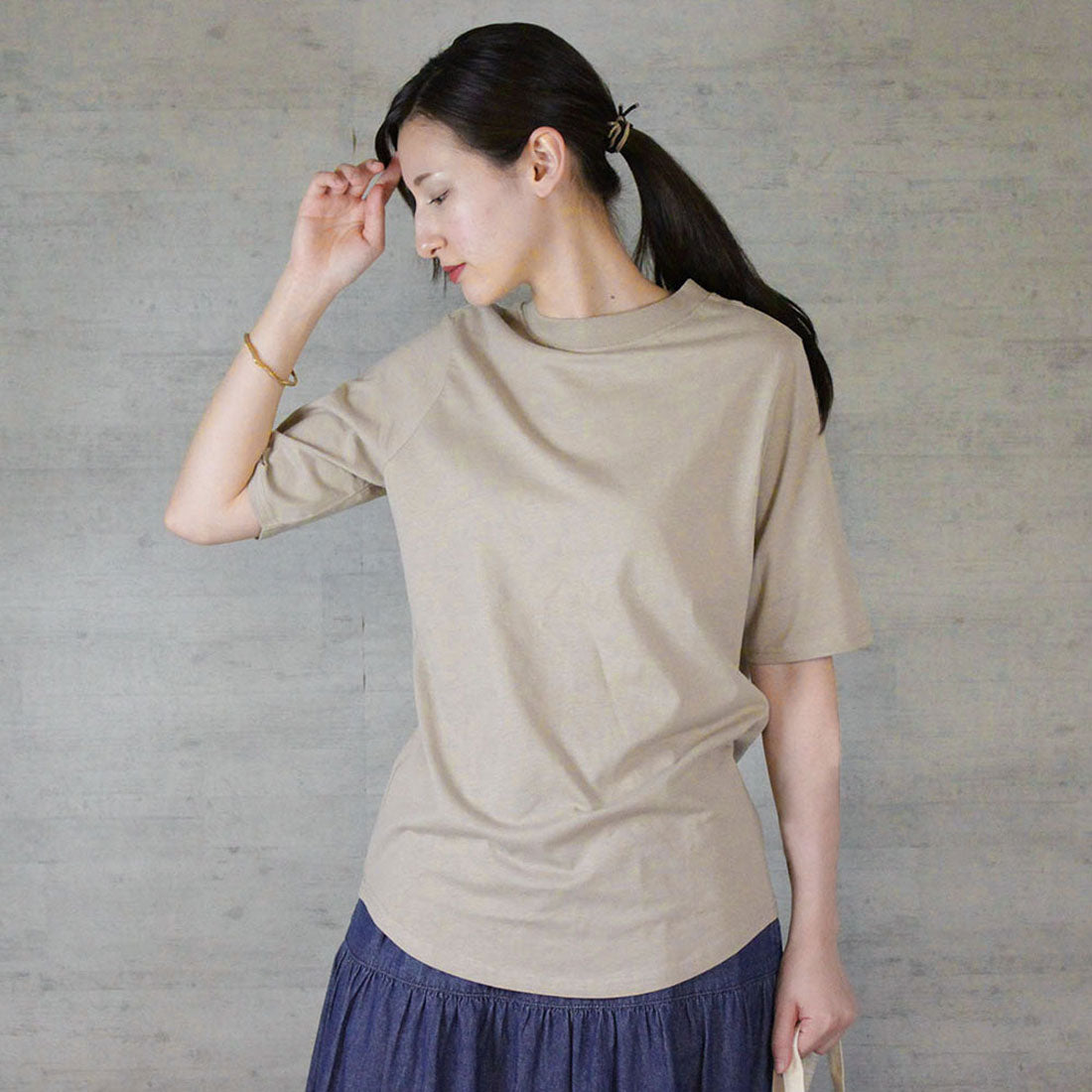 アットワン atONE プチハイネック半袖Tシャツ