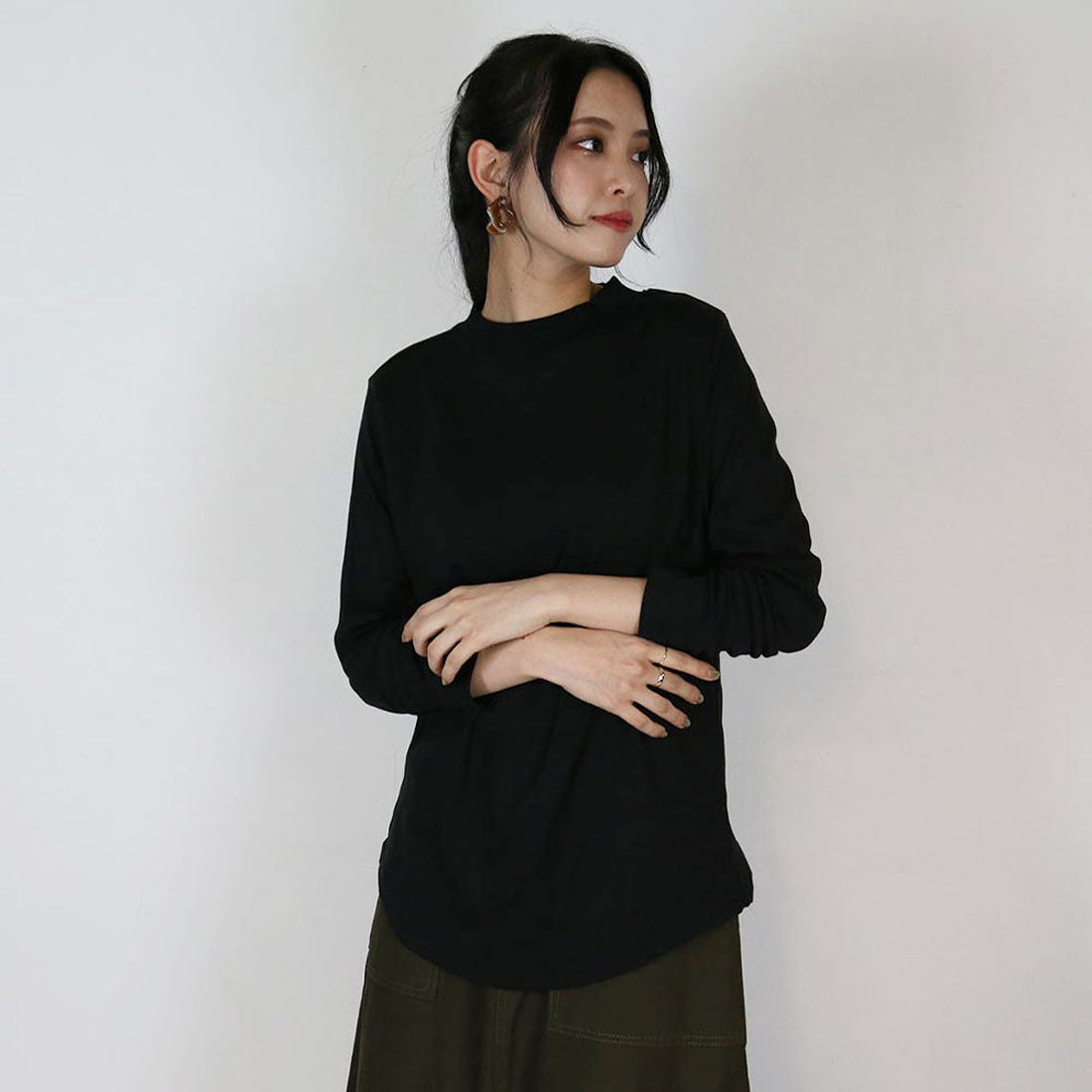 アットワン atONE プチハイネックロングTシャツ