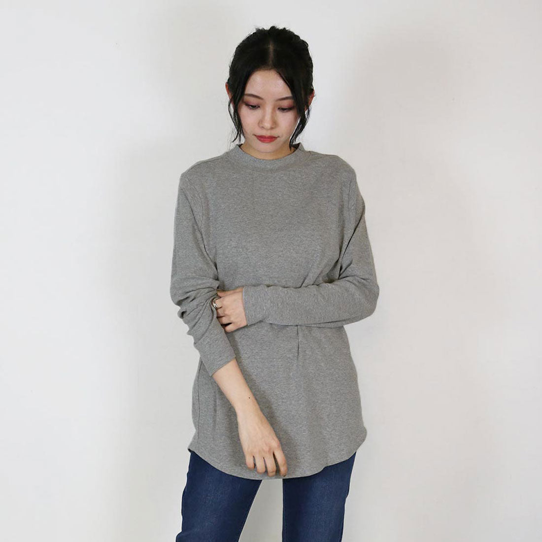 アットワン atONE プチハイネックロングTシャツ