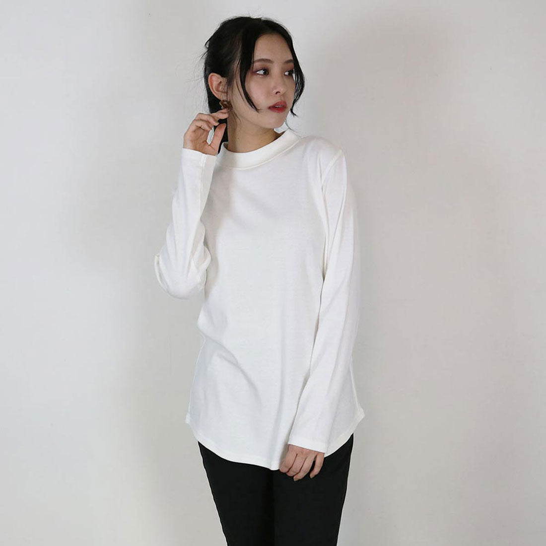 アットワン atONE プチハイネックロングTシャツ,オフホワイト