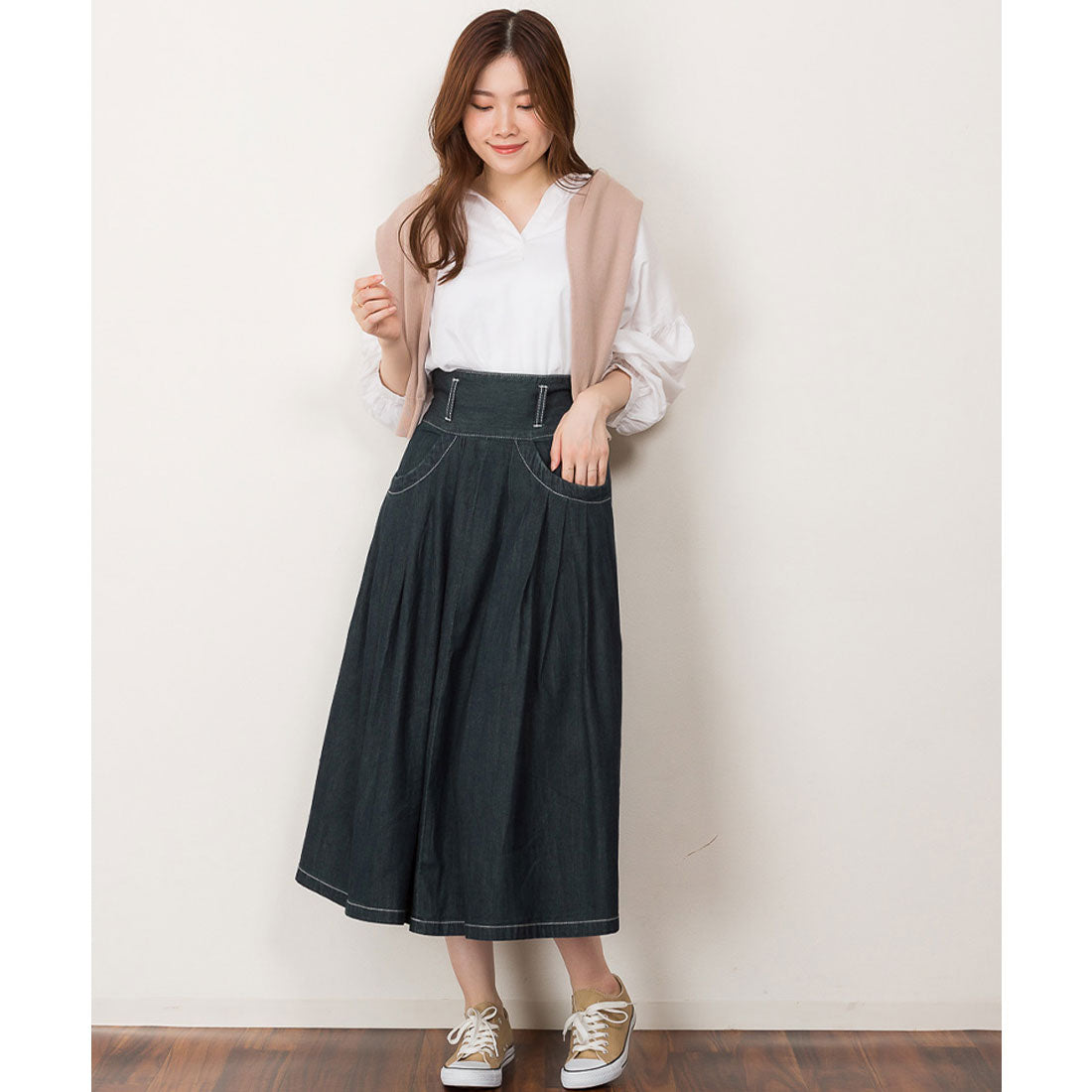 アットワン atONE タックフレアデニムスカート