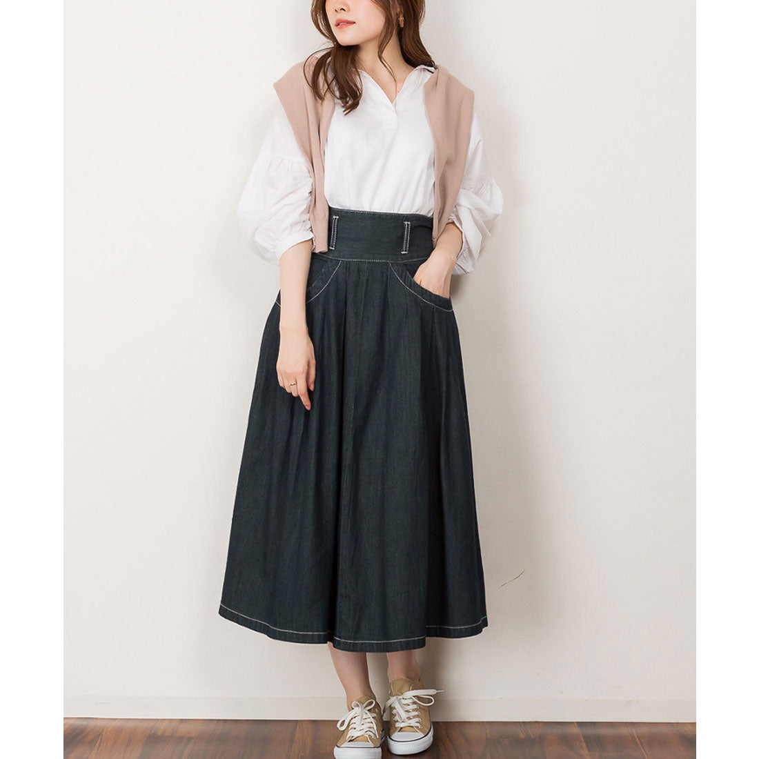 アットワン atONE タックフレアデニムスカート