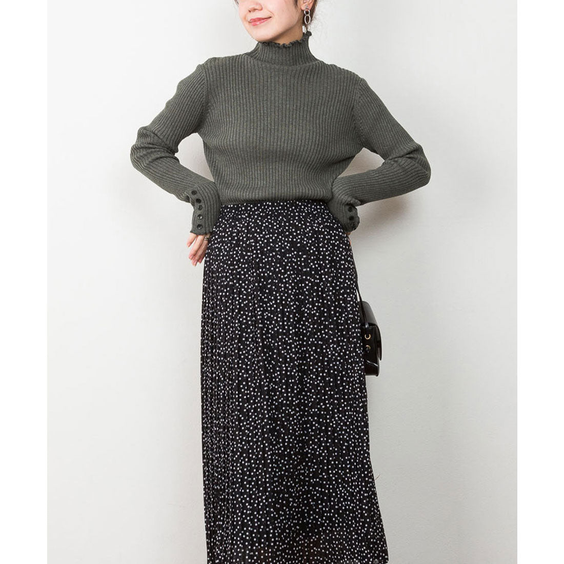 アットワン atONE メロウ襟タートルネックリブニット （杢グレー） 杢グレー