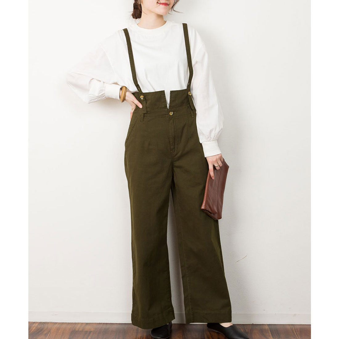 atONE High-waisted twill pants with suspenders