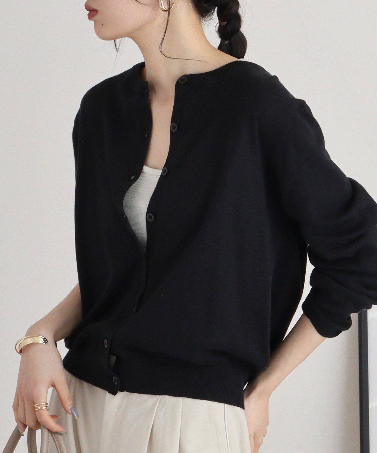 atONE Crew Neck Cardigan