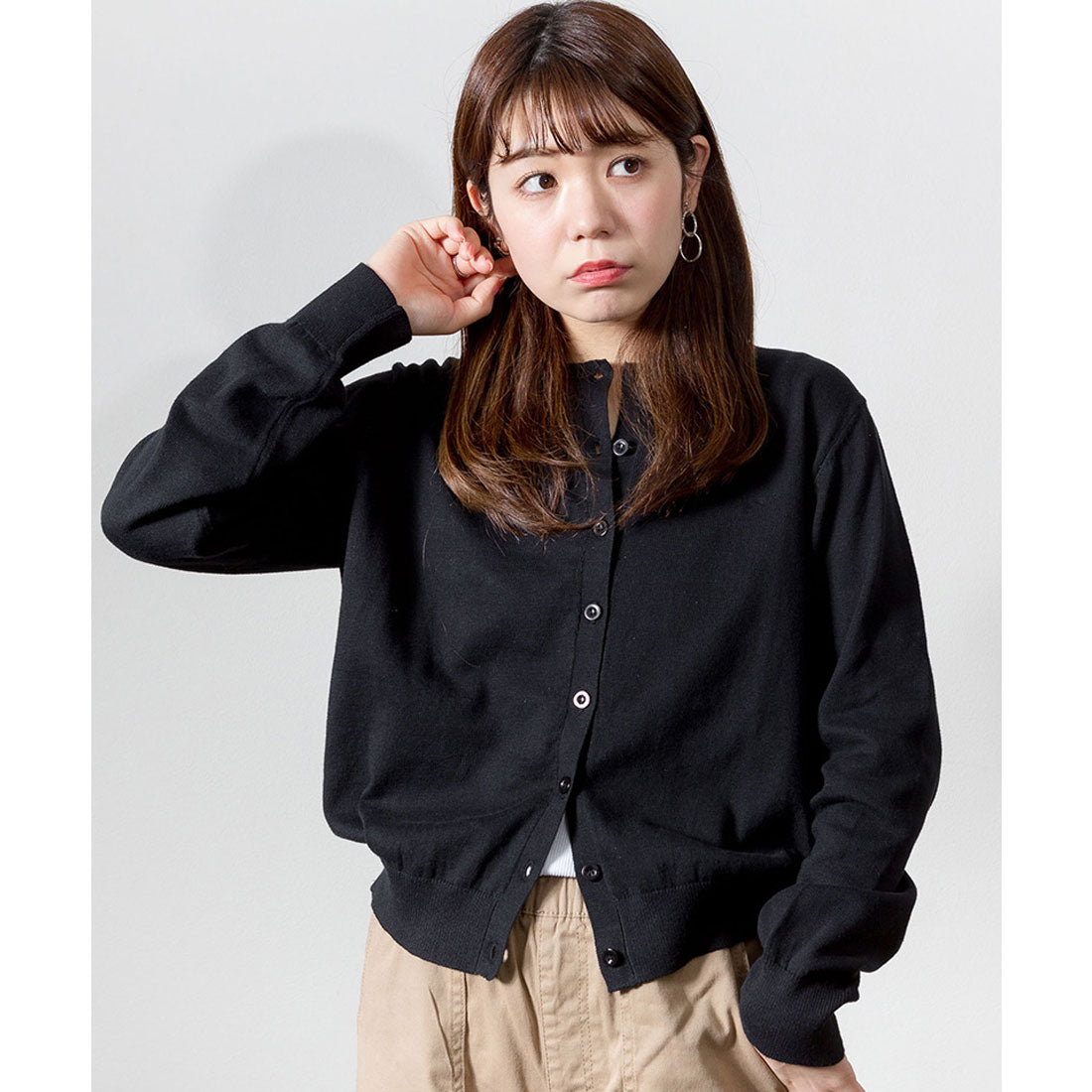 atONE Crew Neck Cardigan