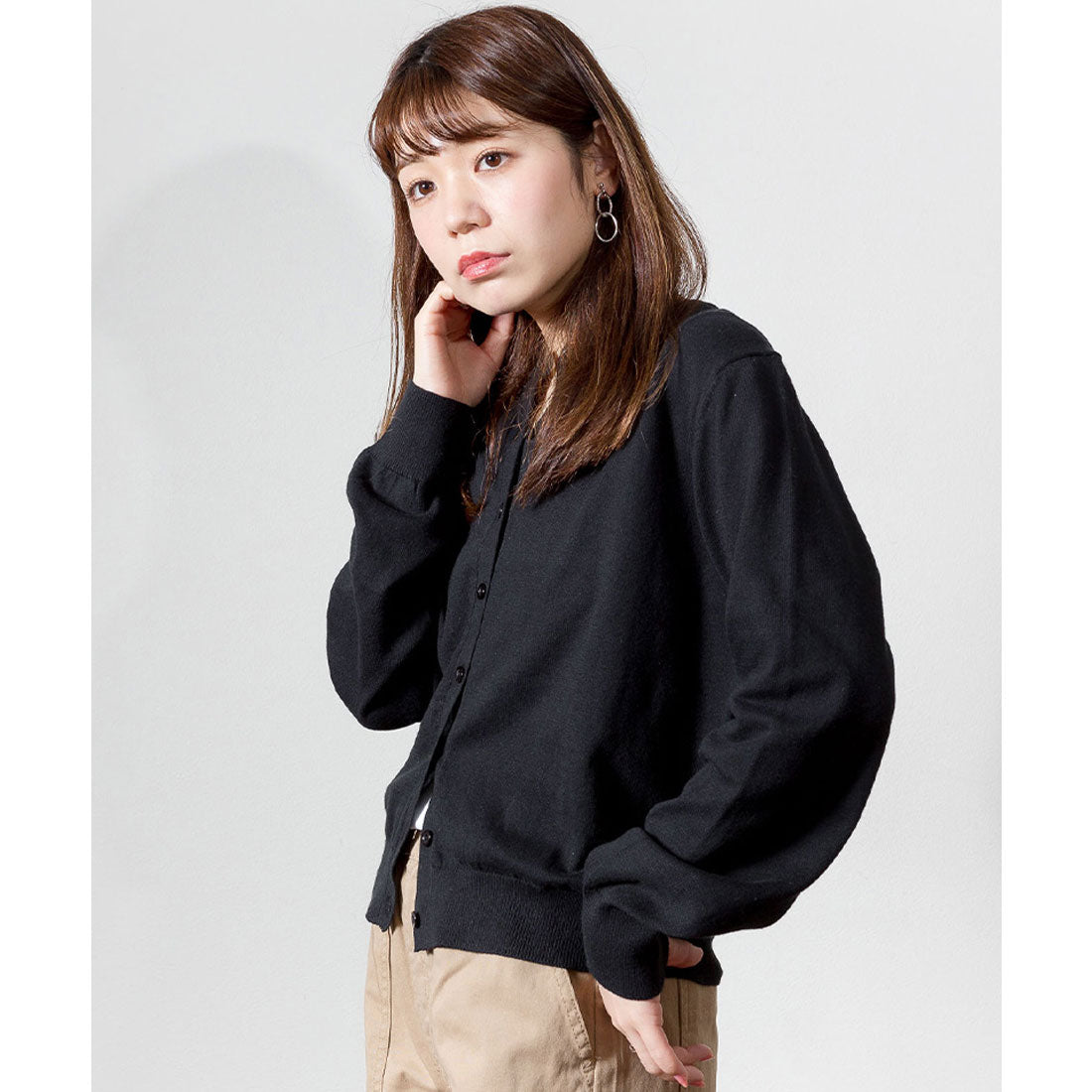 atONE Crew Neck Cardigan