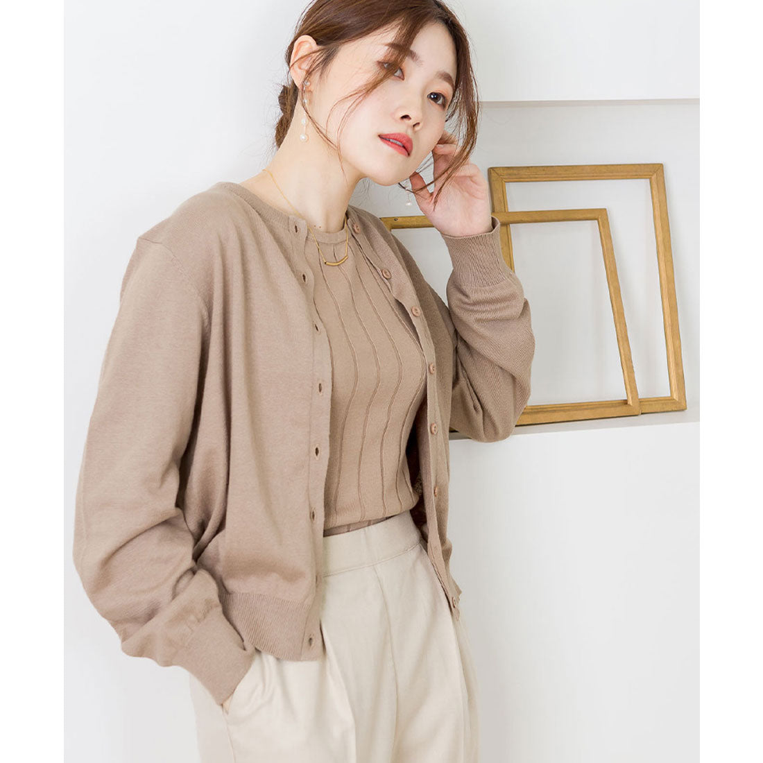 atONE Crew Neck Cardigan