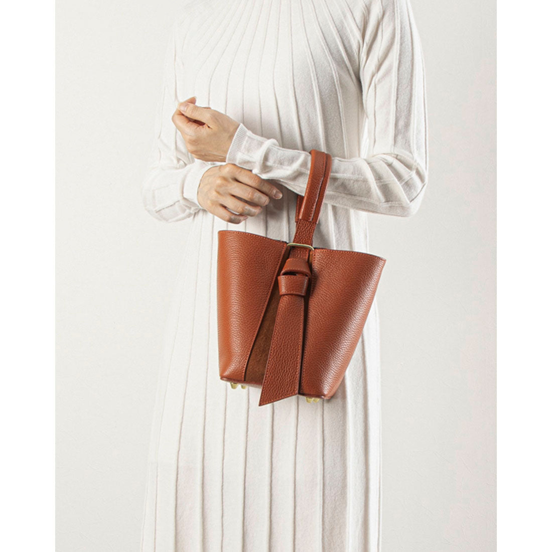 【MADE IN ITALY】AULENTTI Multiway Shoulder Bag with Pouch