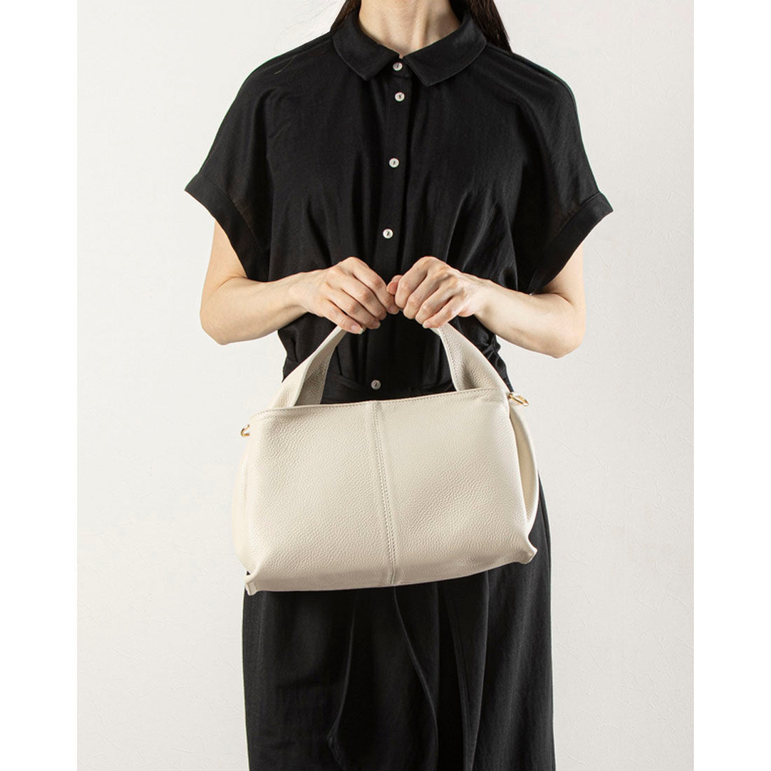 【MADE IN ITALY】AULENTTI Leather 2-way Handbag