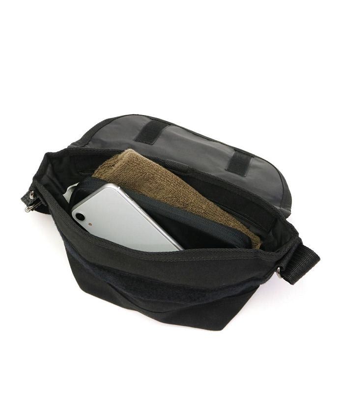 アヴィレックス AVIREX アヴィレックス ショルダーバッグ AVIREX イーグル ミニショルダーバッグ EAGLE MINI SHOULDER BAG AVX3520 （ライトベージュ） ライトベージュ