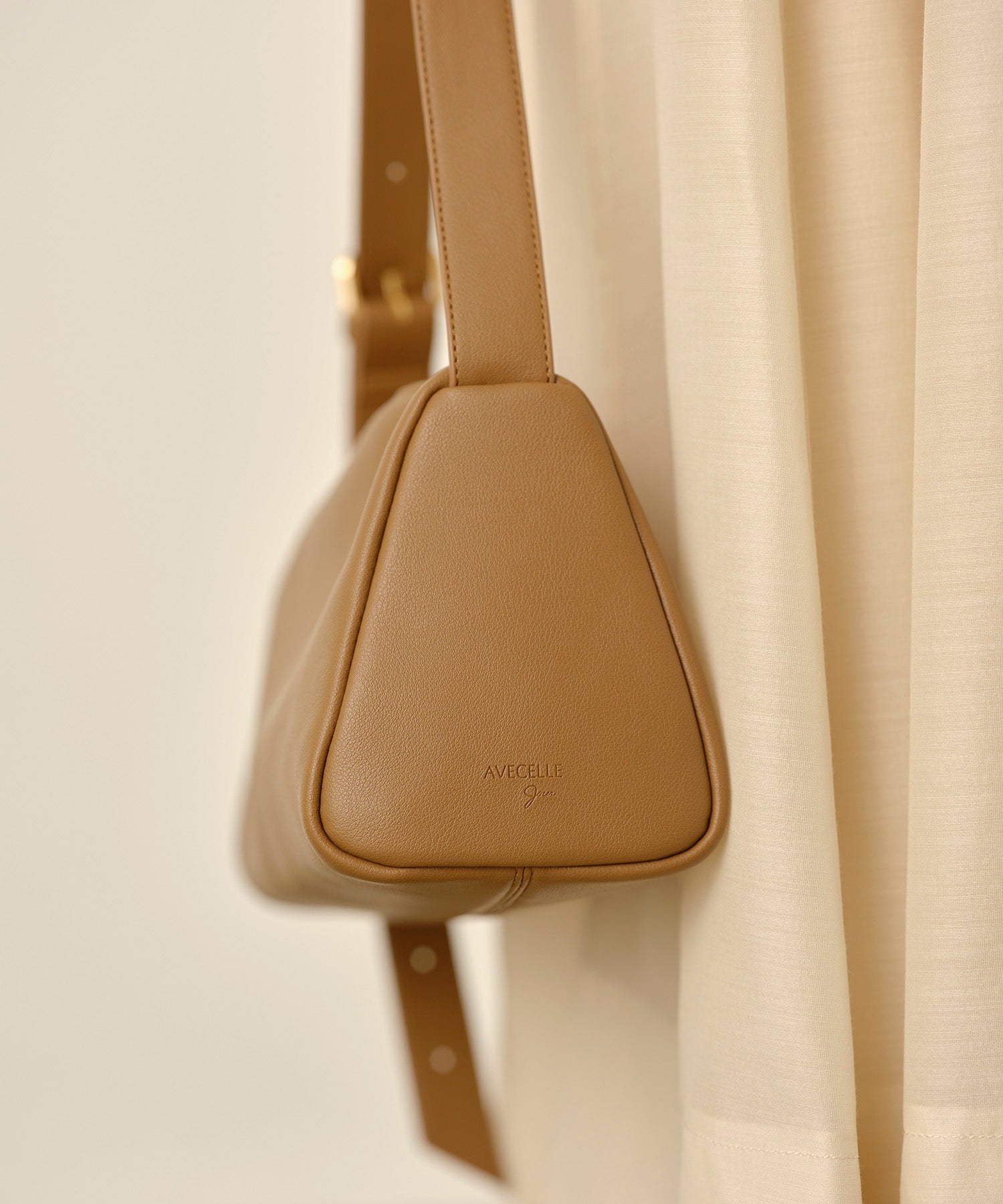 アベケル AVECELLE ワンハンドルショルダー （BROWN） BROWN