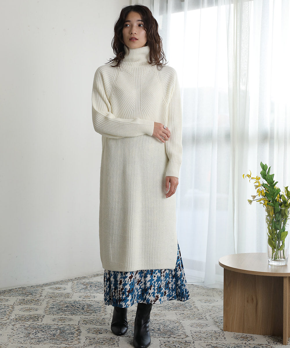 Bou Jeloud Bangladeshi made ribbed high-neck design dress