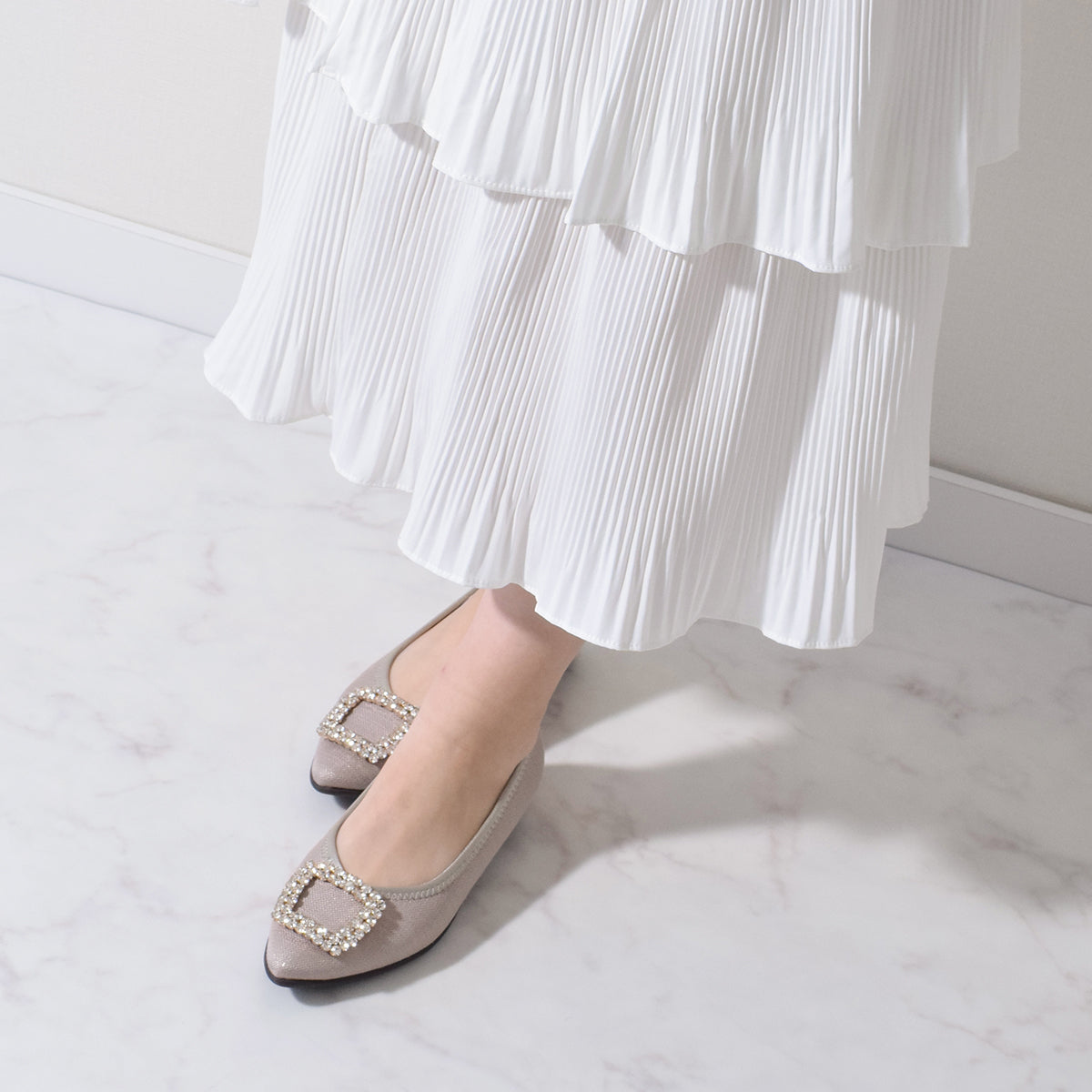 ブリジットバーキン ウォーク Bridget Birkin Walk ビジューモチーフポインテッドパンプス （オーク雑材） オーク雑材