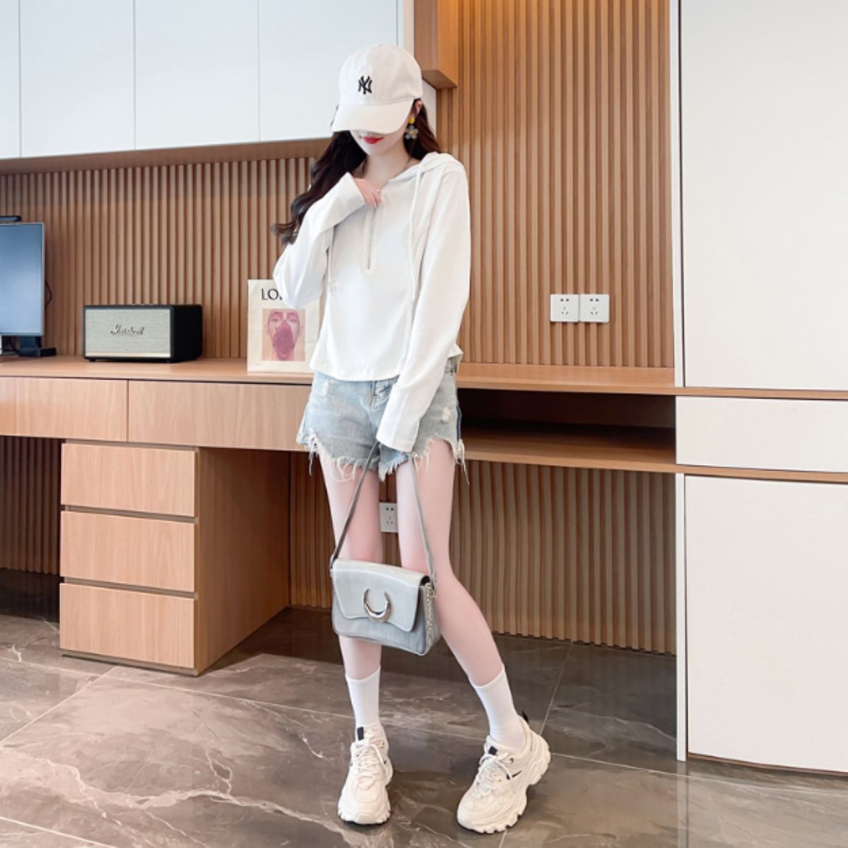 Belle Cie Belle Cie hoodie women's long sleeve t-shirt with hood long t-shirt tops cut and sewn pullover long t-shirt long tee sweat loose fit spring summer autumn winter