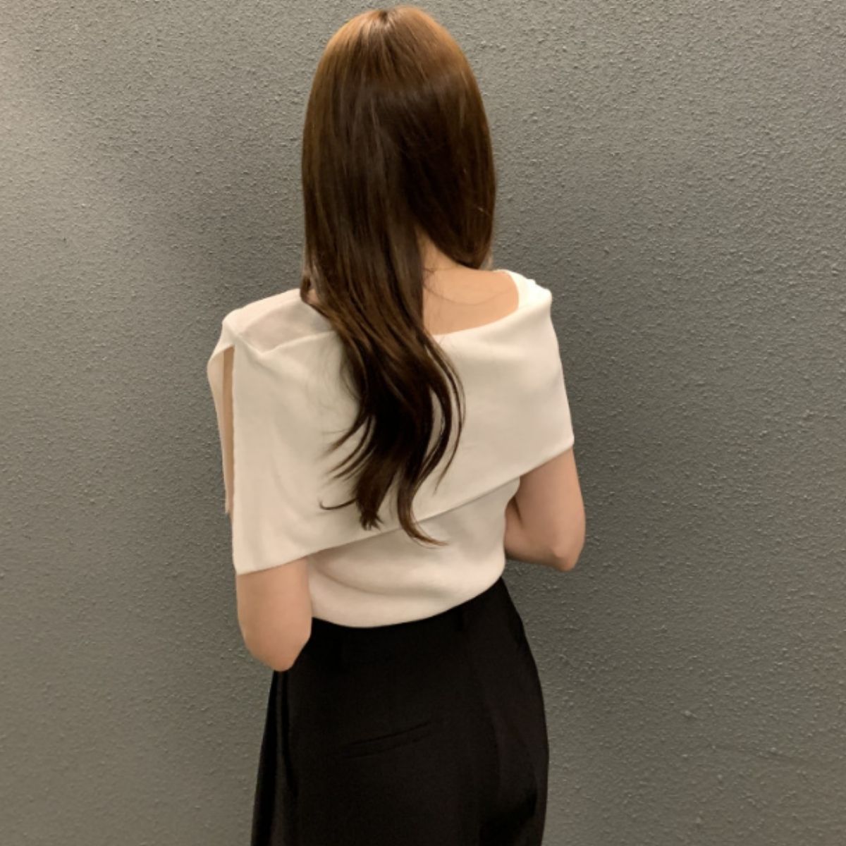 Belle Cie Belle Cie Knit Sleeveless Cape Collar Top Elegant Spring Autumn Women's Korean Fashion Ceremony Event Office Off-Shoulder Cute