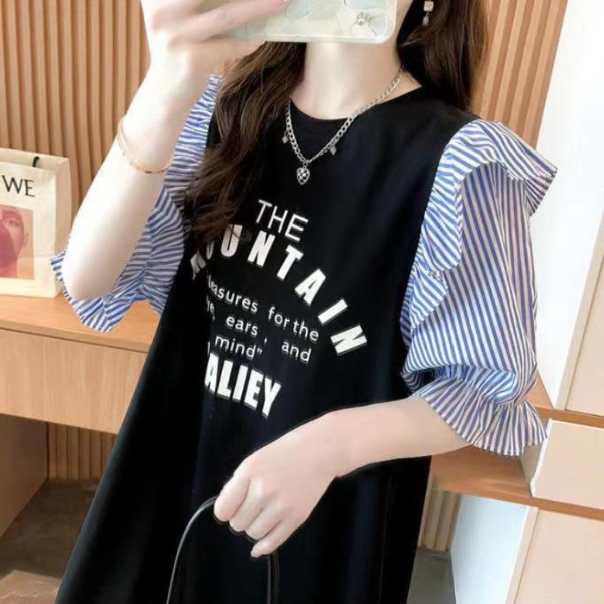 ベルシー Belle Cie ワンピース 半袖 ミニワンピース Aライン 異素材 ロゴ 切り替え レディース ボリューム袖 体型カバー ゆったり フェミニン ガーリー 韓国 春夏 （ブラック） ブラック