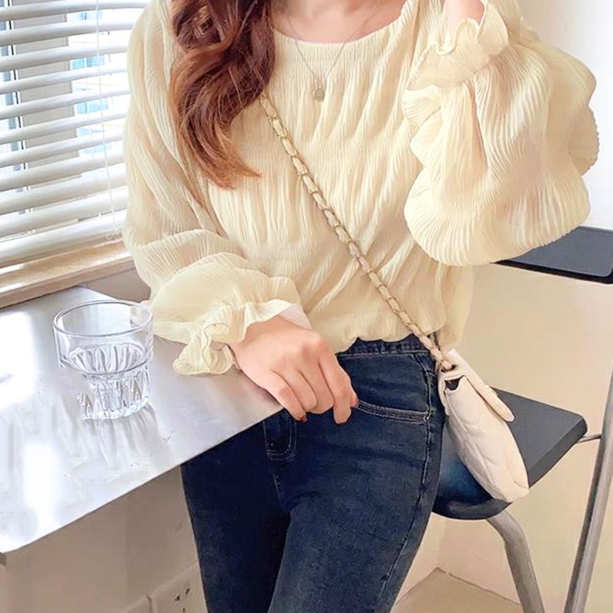 ベルシー Belle Cie シフォンブラウス 長袖 シアートップス 立体感 オフィスカジュアル レディース 韓国ファッション きれいめ シンプル 大人可愛い 白ブラウス 通勤 （アイボリー） アイボリー