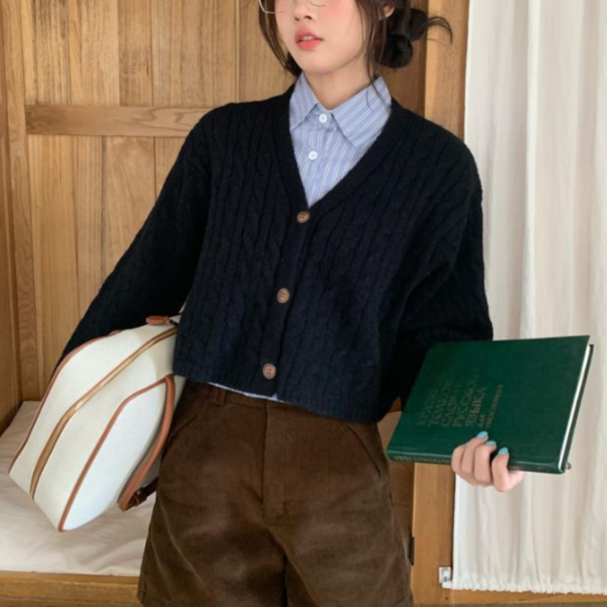 ベルシー Belle Cie ニット カーデ カーディガン 羽織り ショート丈 柄 カジュアル レディース 韓国ファッション ニットカーデ シンプル ケーブル編み Vネック 秋冬 （グレー） グレー