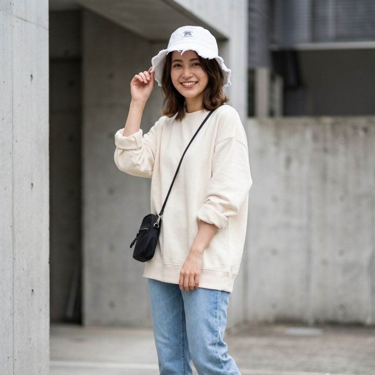 ベルシー Belle Cie 帽子 バケットハット ハット バケハ フリンジ 日除け 無地 夏 レディース ユニセックス 韓国ファッション アウトドア カットオフ スポーティ （ホワイト） ホワイト
