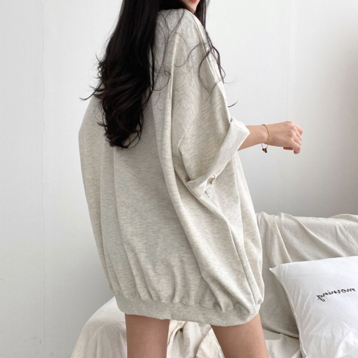 ベルシー Belle Cie Tシャツ チュニック カットソー 半袖 5分袖 半端袖 ゆるT レディース 韓国ファッション カジュアル 大きめ カレッジロゴ 体型カバー ゆったり （ブラック） ブラック