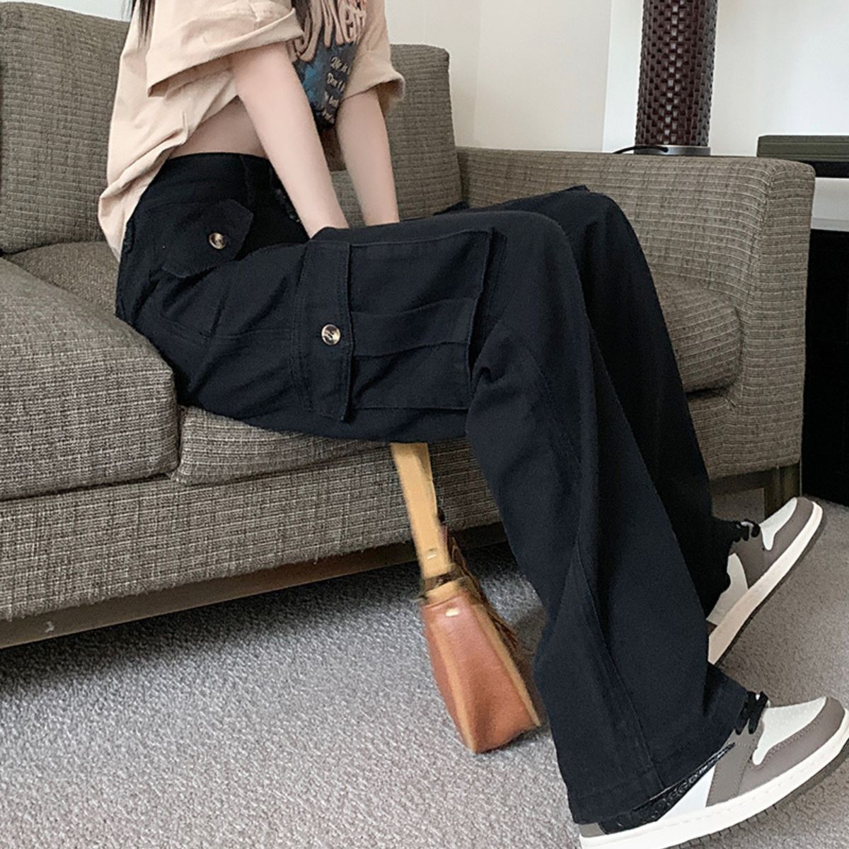 Belle Cie cargo pants, trousers, long pants, bottoms, Korean fashion, women's, military, casual, trendy, wide pants, pants, dull color, black