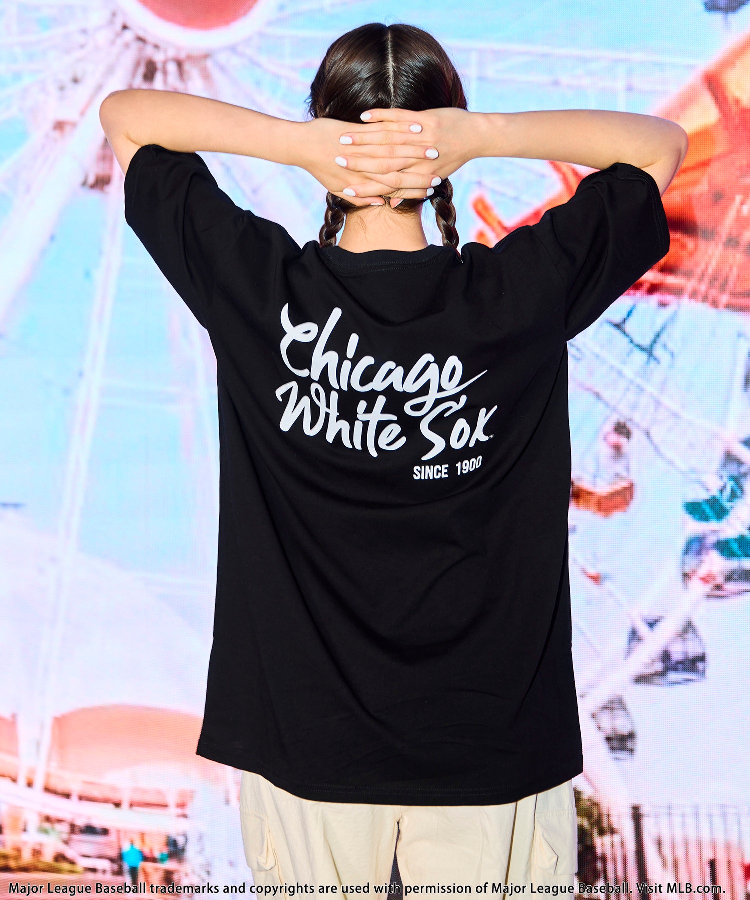 バック トゥー ザ フィールド （ビーティーティーエフ） BACK TO THE FIELD (BTTF) 【MLB】Handwritten styleロゴTシャツ （ブラック） ブラック