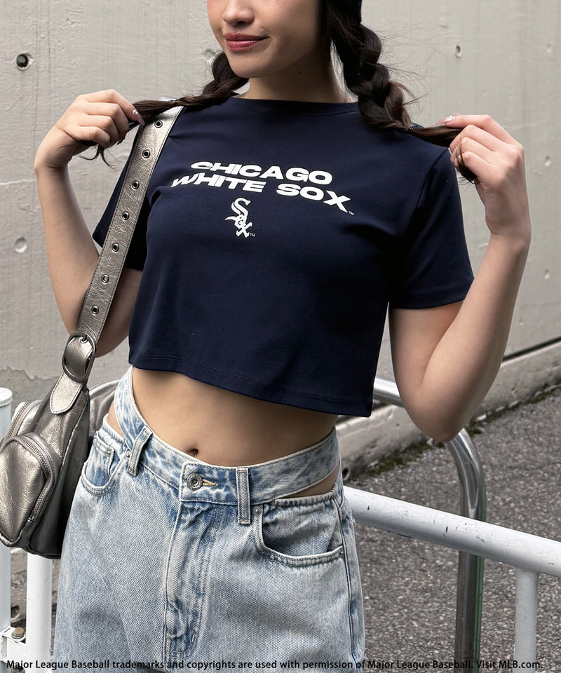 バック トゥー ザ フィールド （ビーティーティーエフ） BACK TO THE FIELD (BTTF) 【MLB】プリントロゴTシャツ （ネイビー） ネイビー