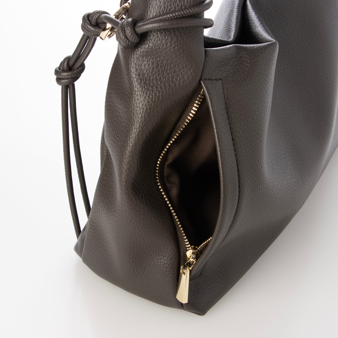 ベース BASE 【LA MARGE】【500mlボトル収納可】フェイクレザー ワンショルダー トートバッグ （オフホワイト） オフホワイト