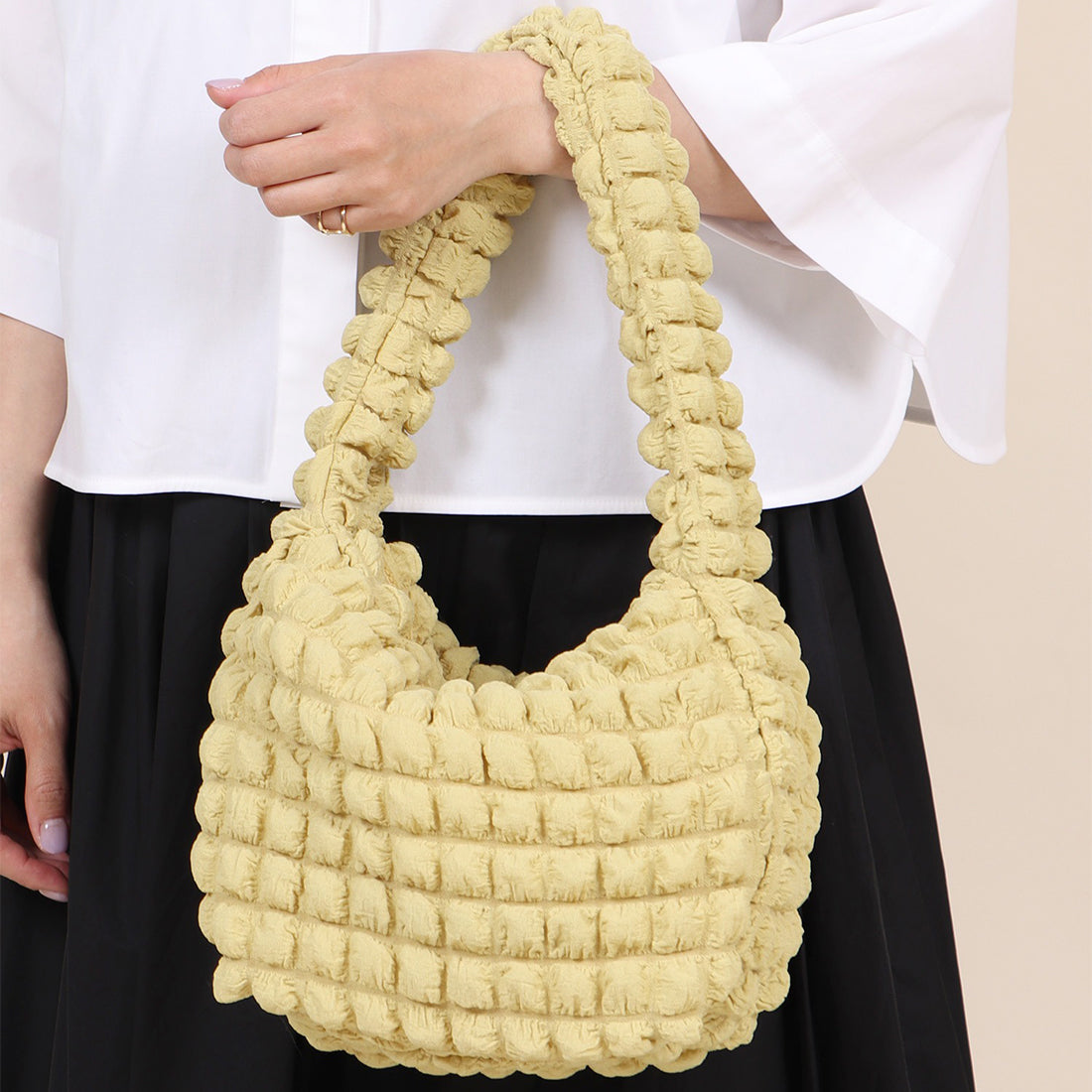BASE Popcorn Shoulder Bag