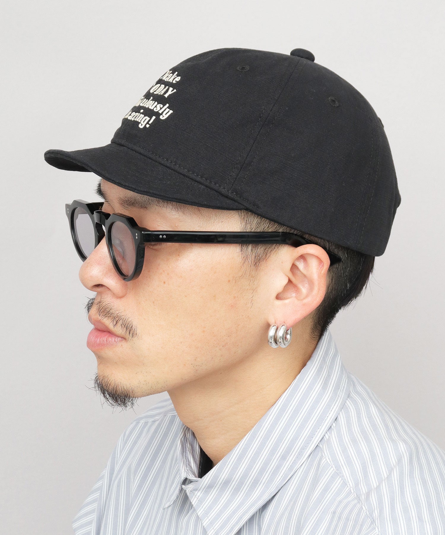 ベーシックエンチ Basiquenti リップコットン 英字刺繍 アンパイアキャップ （ブラック） ブラック