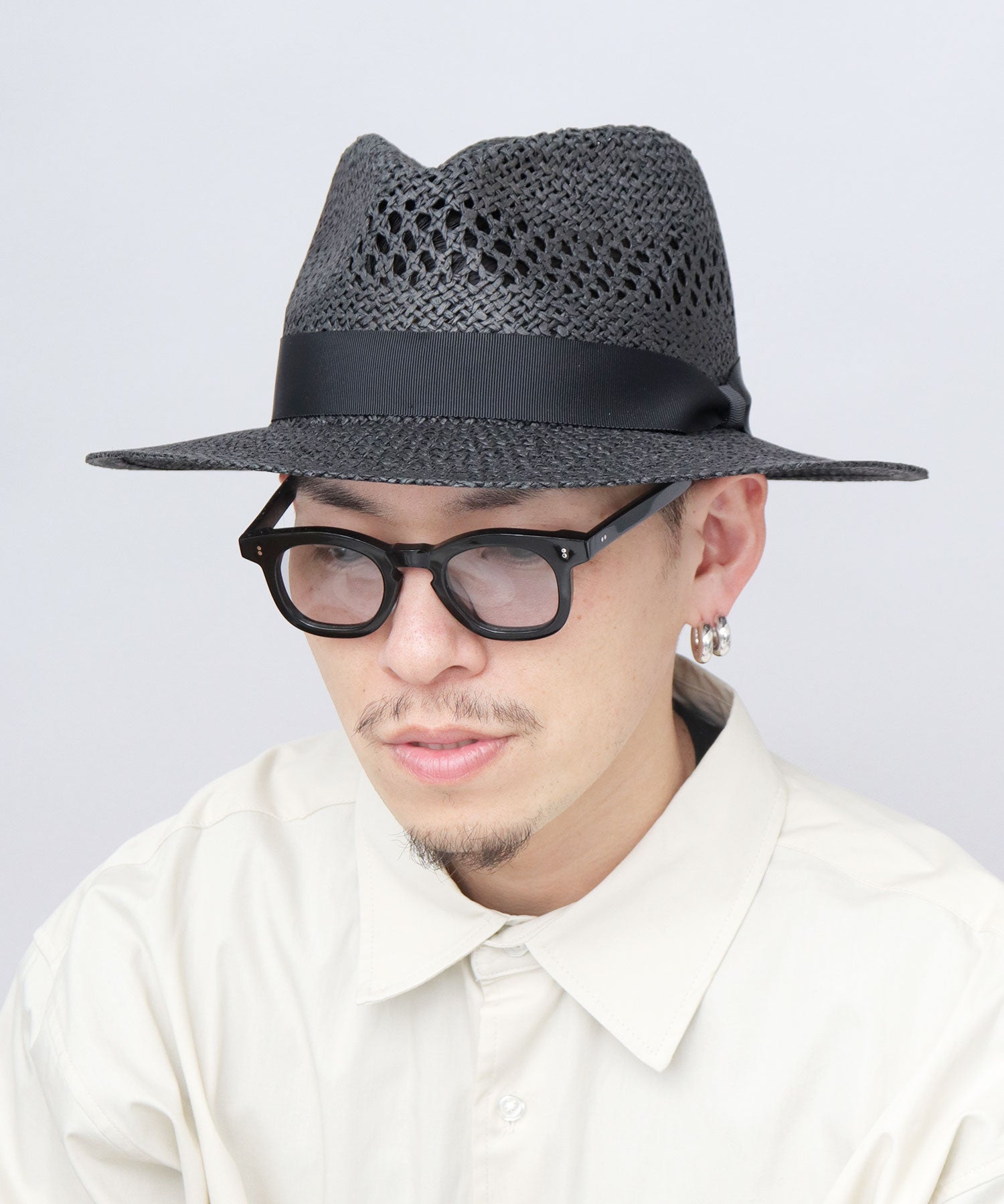 ベーシックエンチ Basiquenti 透かし編み ロングブリム ペーパー 中折れハット （ブラック） ブラック