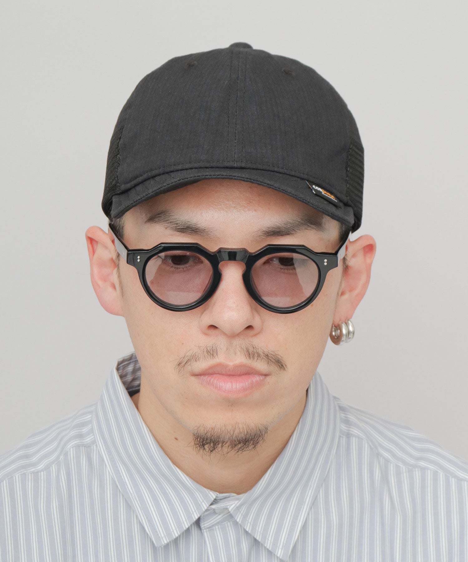 ベーシックエンチ Basiquenti ワッシャー加工 ミニリップ CORDURA綿ナイロン メッシュ アンパイアキャップ （ネイビー） ネイビー