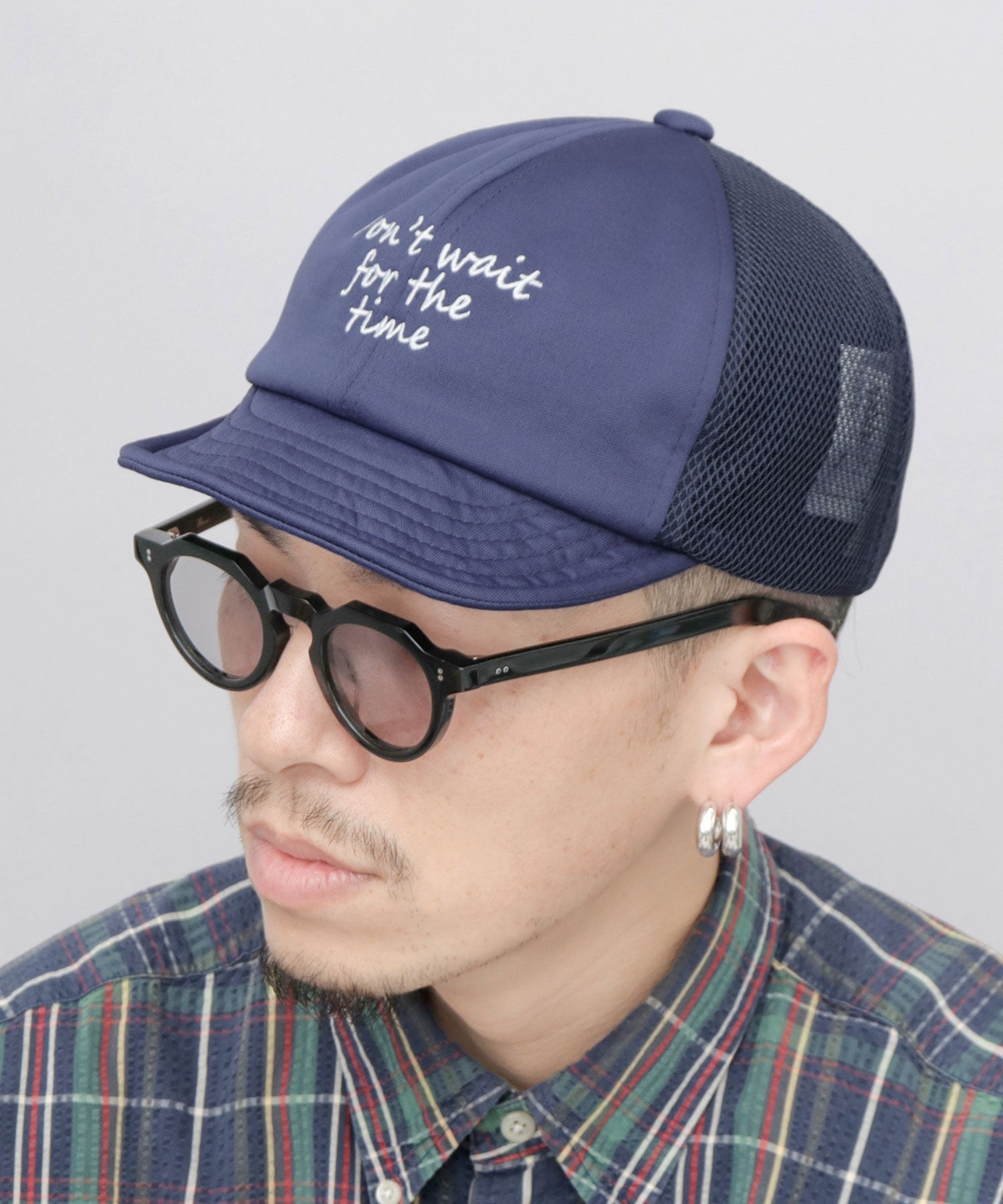 ベーシックエンチ Basiquenti ショートバイザー ウレタン メッシュキャップ （ネイビー） ネイビー