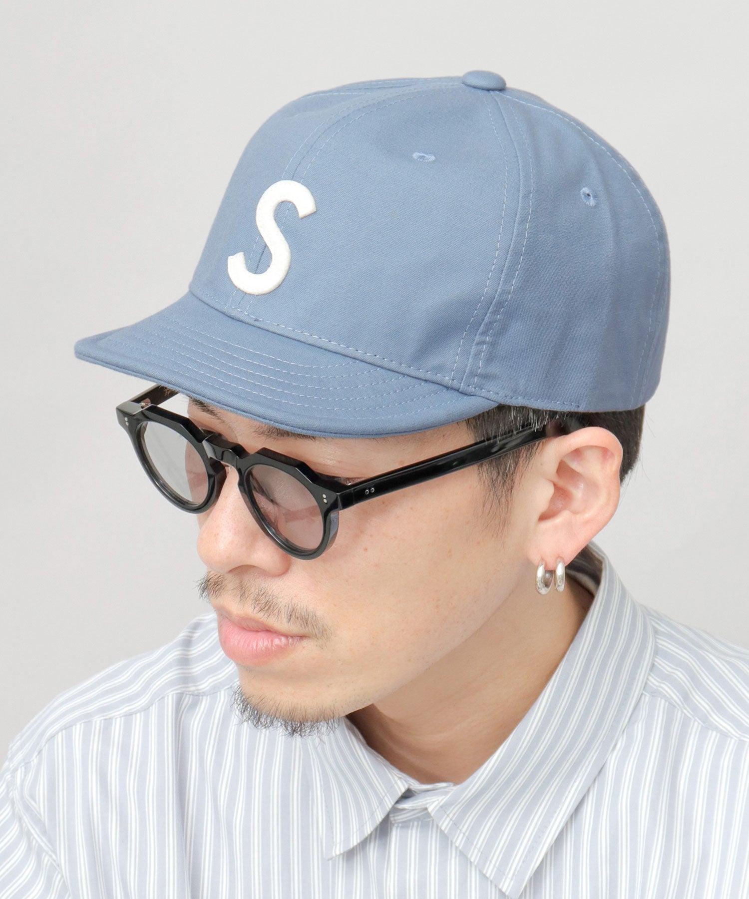 ベーシックエンチ Basiquenti スプリングロゴ コットン ショートキャップ ロゴ ショートバイザー アンパイアキャップ,ブルー