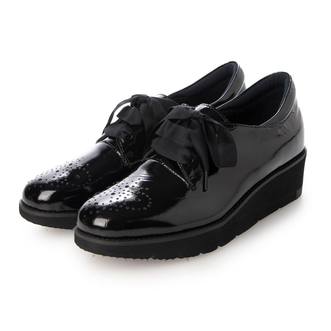 BeauFort thick-soled medallion lace-up shoes