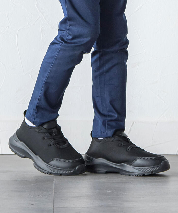 BeBe Boys Black Stretch Sneakers