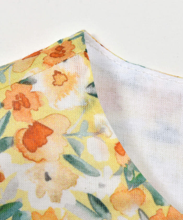 BeBe 【Matching】【DEVEAUX】Graphic Tiered Blouse