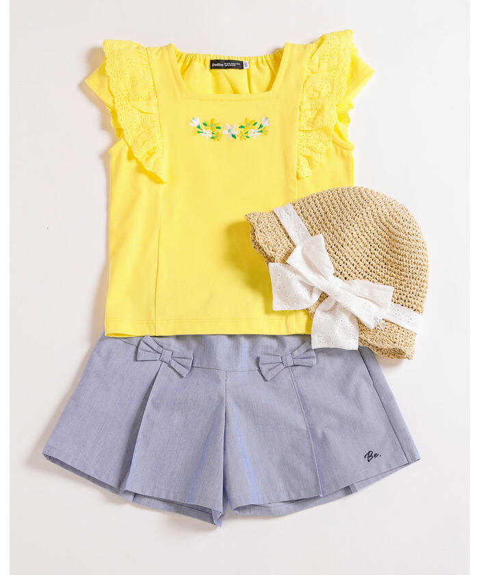 BeBe Lace Frill Flower Embroidery T-Shirt