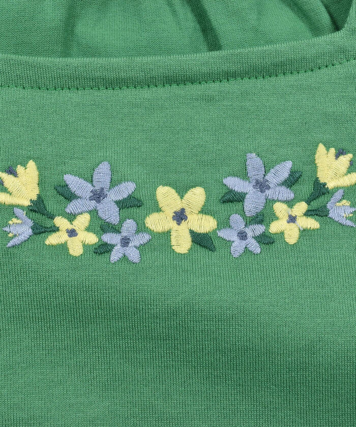 BeBe Lace Frill Flower Embroidery T-Shirt