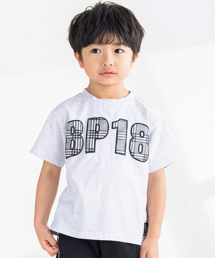 ベベ プチ ポワ ヴェール BeBe Petits Pois Vert チェックパッチロゴ半袖Tシャツ,グレー