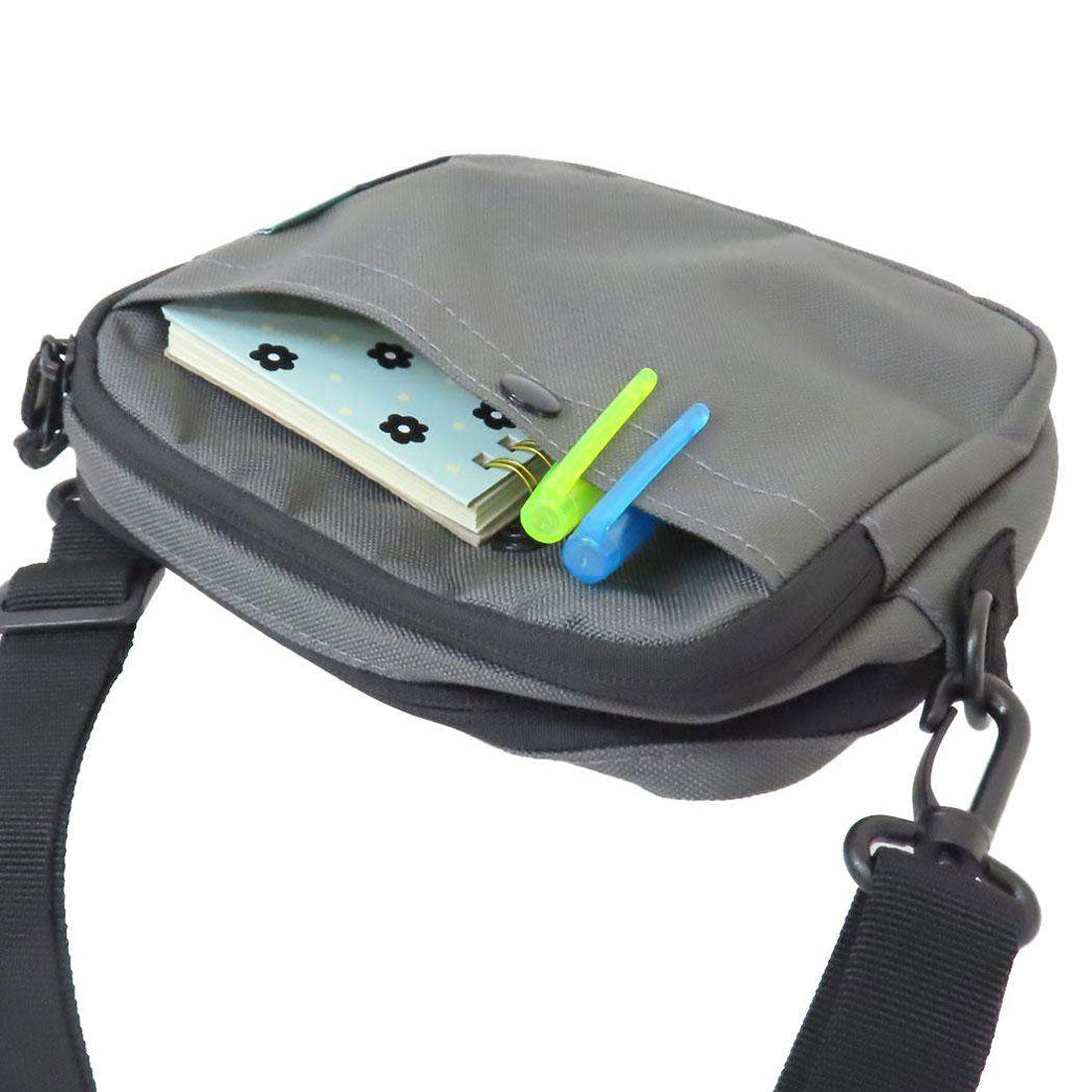 シネマコレクション cinemacollection スヌーピー ショルダーバッグ RE-PET ミニスクエアショルダー BLネーム ジョークール ピーナッツ マリモクラフト 斜め掛けかばん キャラクター グッズ 他