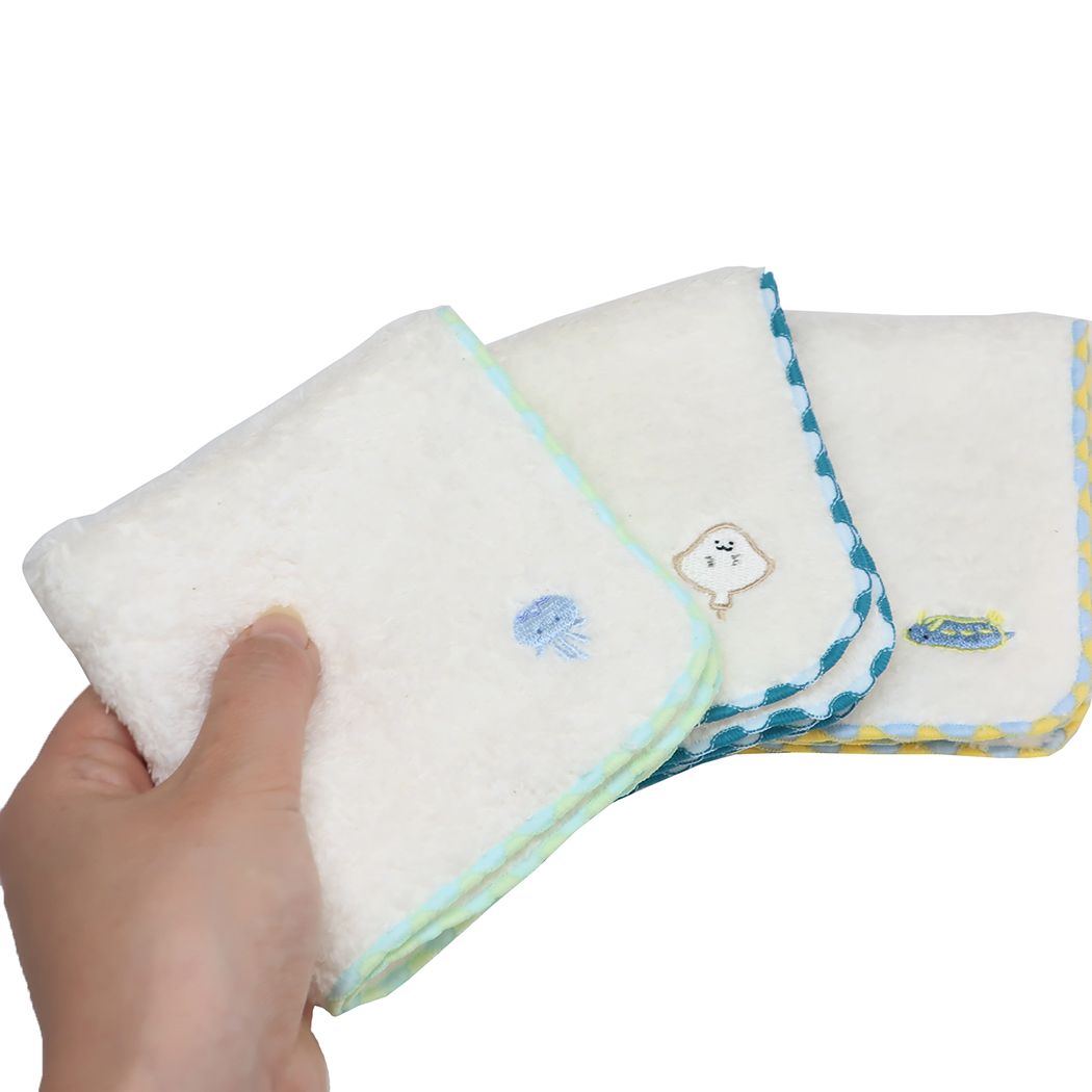 シネマコレクション cinemacollection ミニタオル ワンポイント刺繍タオル スマイルエイ ナチュラル フレンズヒル （メーカー指定色） メーカー指定色