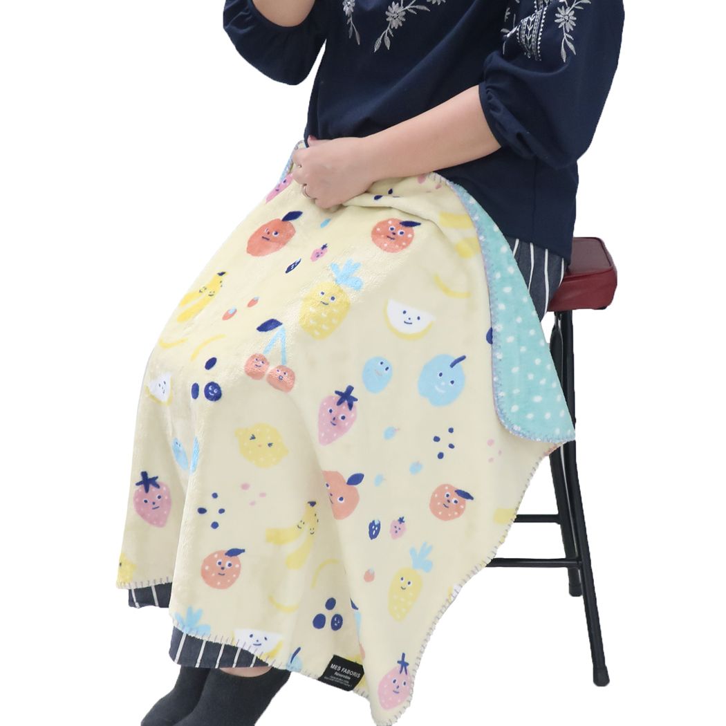 シネマコレクション cinemacollection フルーティ 毛布 リバーシブルブランケット イエロー ウォーマー雑貨 フレンズヒル ひざ掛け 寒さ対策 グッズ  （メーカー指定色） メーカー指定色